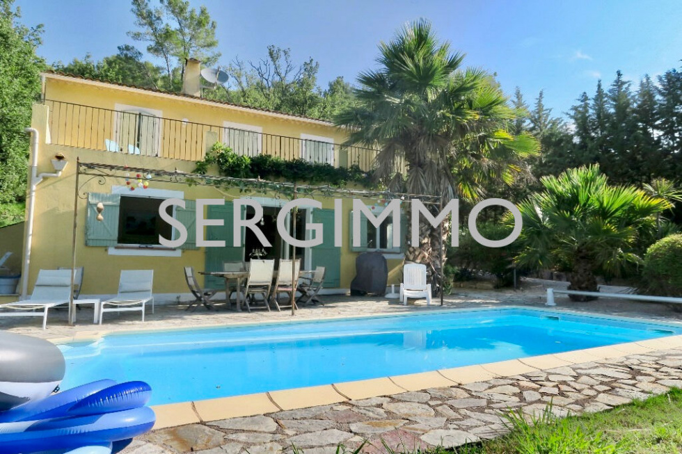 Vente Maison 170m² 5 Pièces à Seillans (83440) - Agence Sergimmo